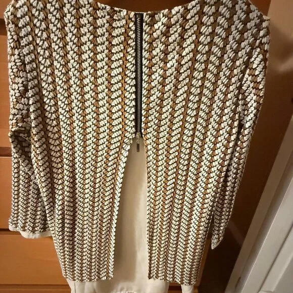 Suzy Shier Top - Picture 3 of 4